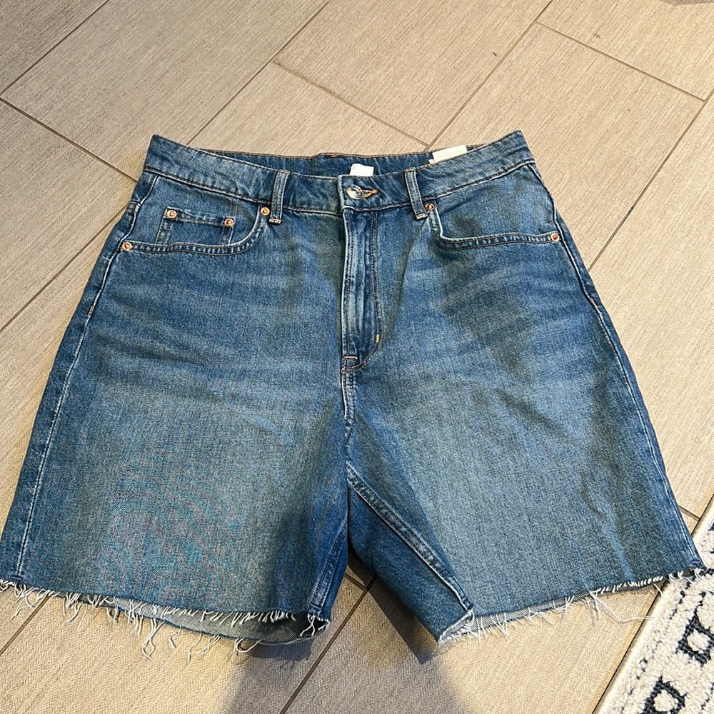 never worn denim shorts